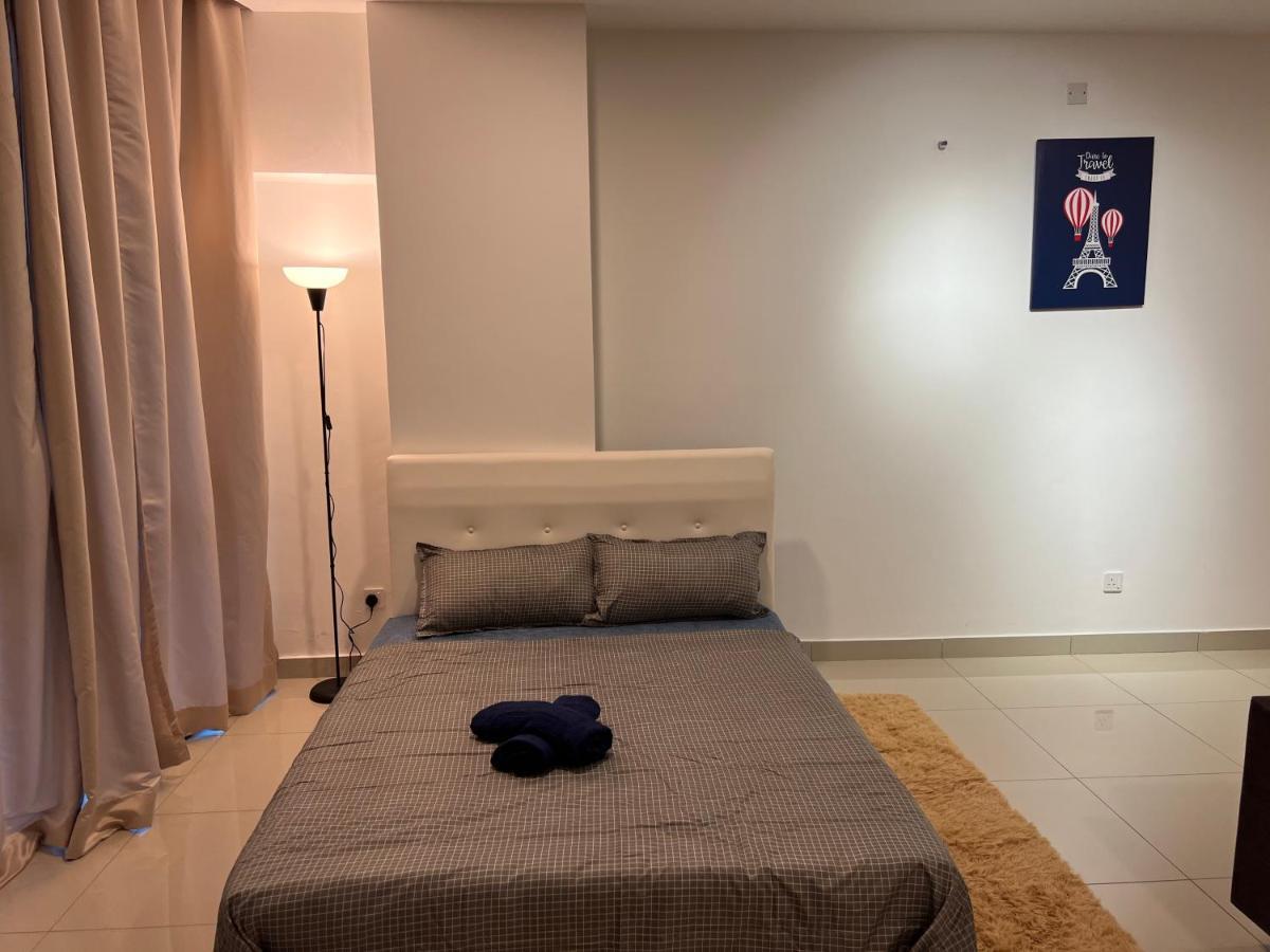 Studio Units At Pacific Tower Near Jaya One By Comfyasia เปอตาลิงจายา ภายนอก รูปภาพ