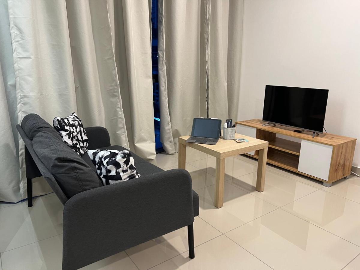 Studio Units At Pacific Tower Near Jaya One By Comfyasia เปอตาลิงจายา ภายนอก รูปภาพ