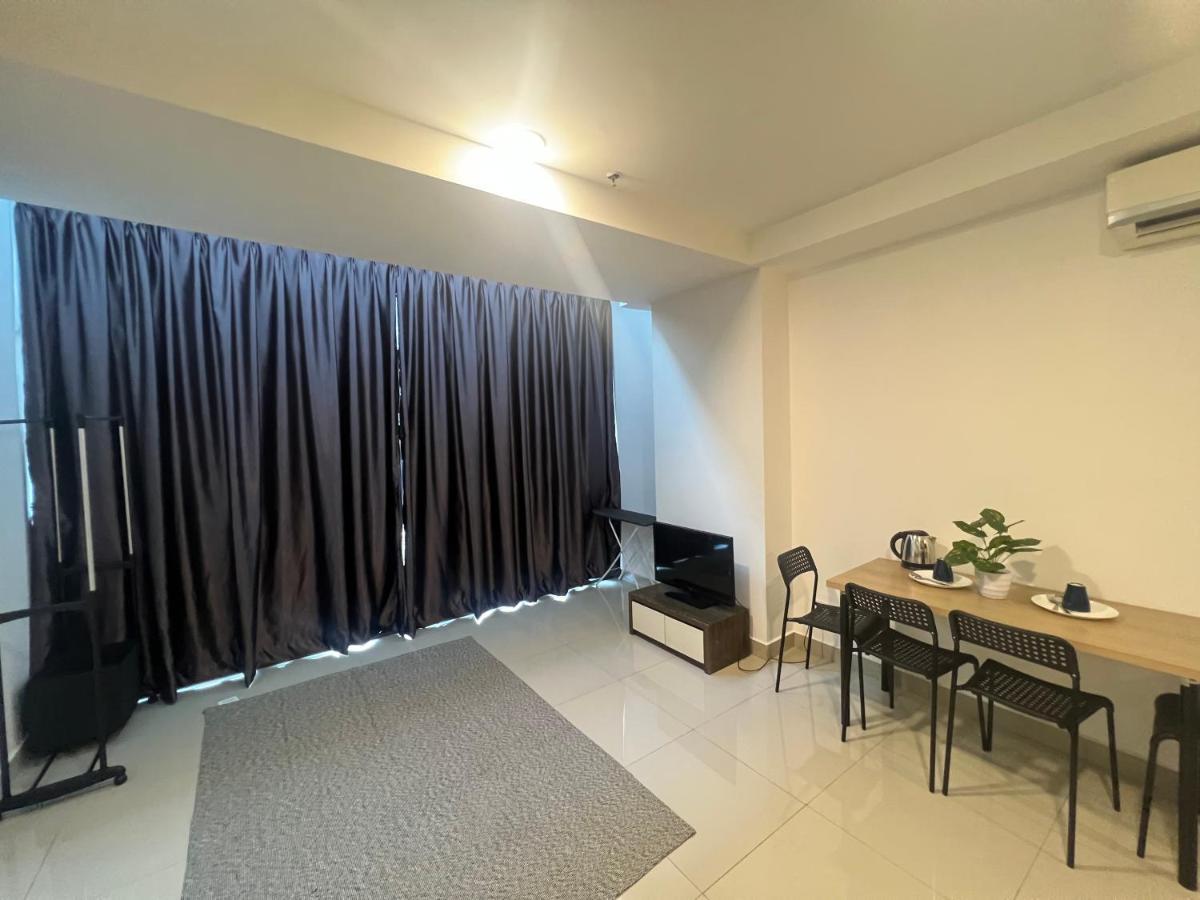 Studio Units At Pacific Tower Near Jaya One By Comfyasia เปอตาลิงจายา ภายนอก รูปภาพ