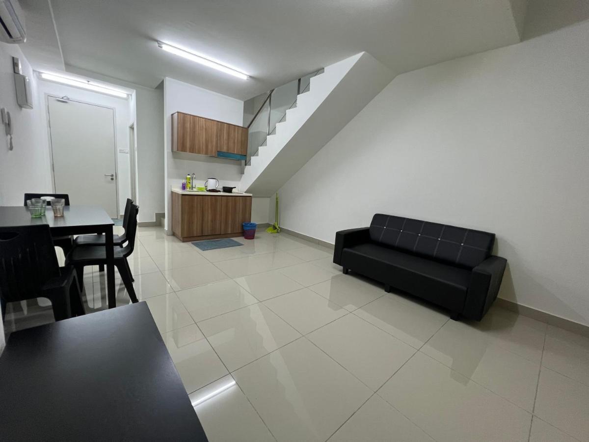 Studio Units At Pacific Tower Near Jaya One By Comfyasia เปอตาลิงจายา ภายนอก รูปภาพ